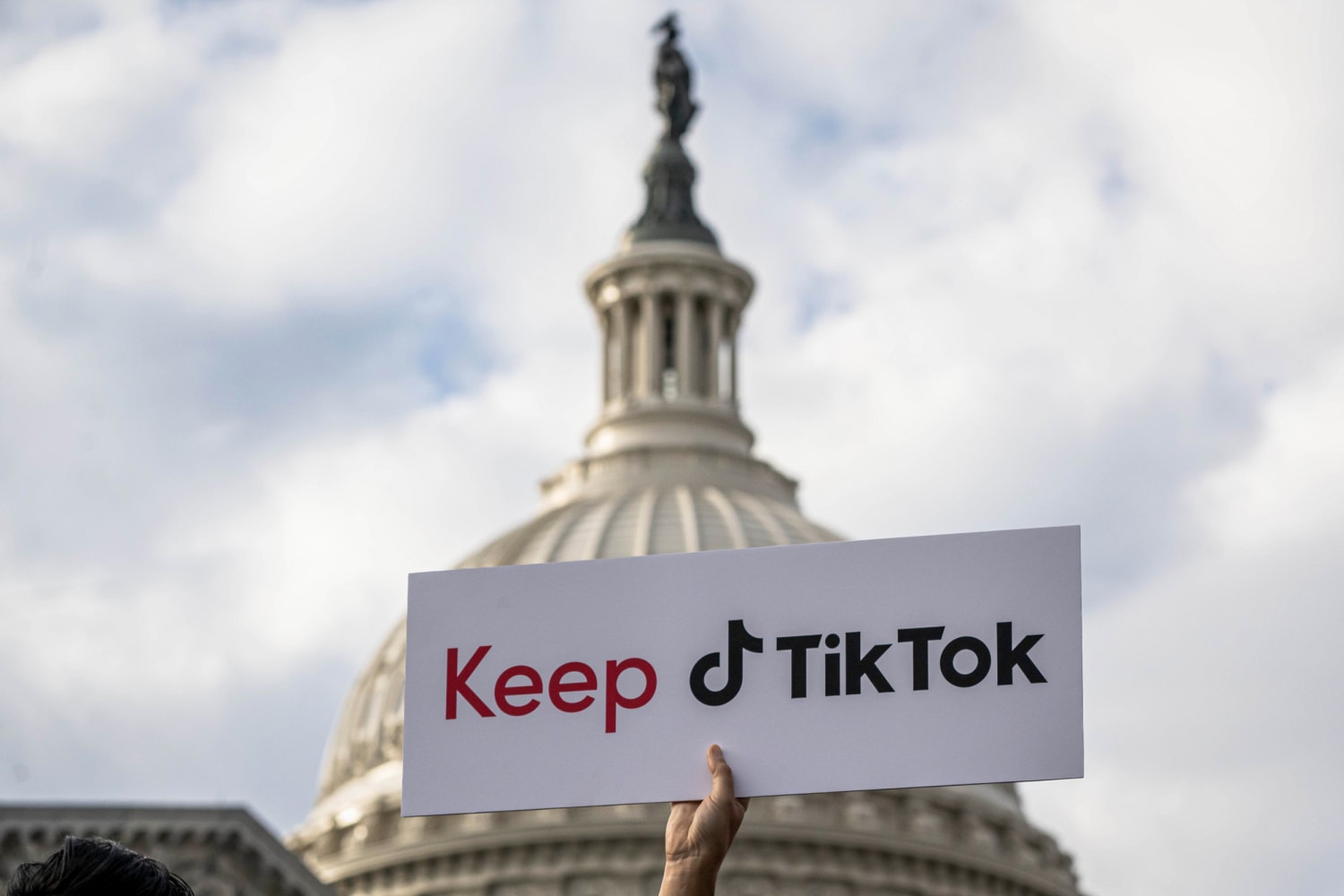 LIVE UPDATES: Tik Tok challenges federal ban in Supreme Court